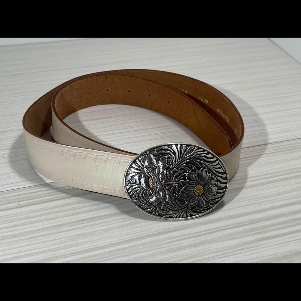 🌹 Fossil Vintage 2 Tone Flrl Plaque White Belt - Picture 3 of 13
